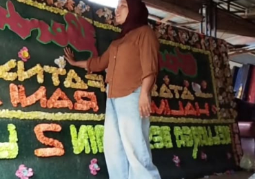 Pesan papan bunga & SEWA kipas BLOWER